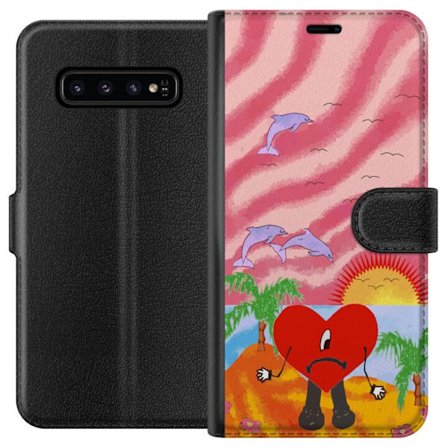 Kompatibel Tegnebogsetui til Samsung Galaxy S10 Bad Bunny i en farverig quiltet jakke med hjertemønster og solbriller i moderne gade stil