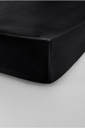 Jotex - Satin Stretchlaken i Sateng Høy Madrass Økologisk Svart - ZACK - Kjøp Dra-på-laken hos Jotex