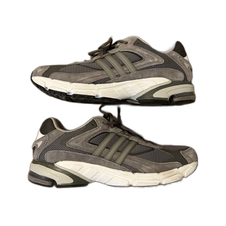 Nya Adidas Response CL sneakers