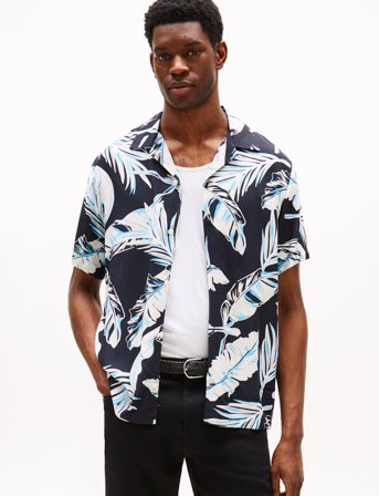 Tommy Hilfiger Lightweight Leaf Aop Ss Shirt - Black - XL