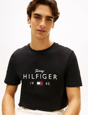 Tommy Hilfiger Brand Love Big Hilfiger Tee - Black - S