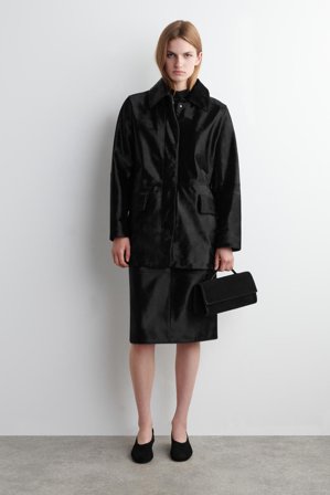 COS Women's Pochette Gallery In Pelle Scamosciata in Nero