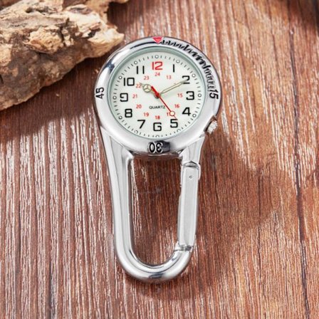 Hvit sportsklokke med klips, karabinklokke for ryggsekk