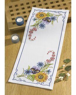 Stickpackung Tischläufer Blumen