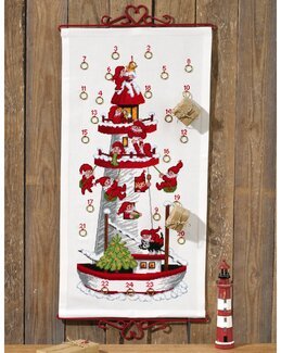 Broderikit Kalender Nissarnas lek - Permin