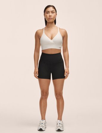 Casall Ultra High Waist Hot Pant - Black - 34