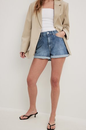 NA-KD Short en jean à pliage droit - Tenues d'été - Bleu - EU 32