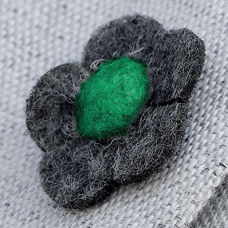 Broche de solapa con flor gris y verde para hombres - Alfileres de solapa con flores