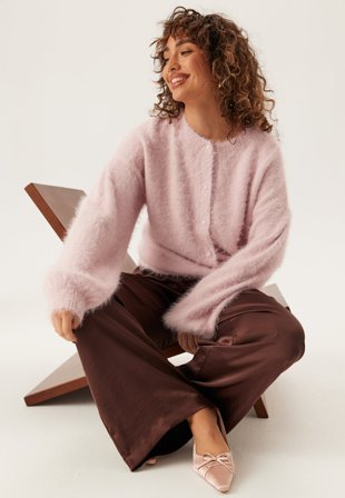 BUBBLEROOM-Fluffy Knitted Pearl Cardigan-S