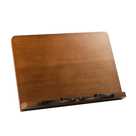 Lesestativ, trebokhytte, lesebøker, oppskriftsboder på kjøkkenet, bokhyllelesing på sengen