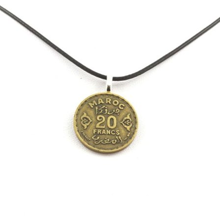 Stenar och mineraler. Marocko mynthalsband 20 franc Mohammed V essä Svart sladd.