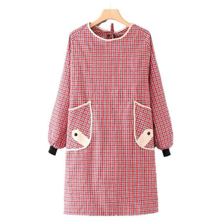 Kvinders bomuldslinned forklæder med lange ærmer og lommer, kokkerød