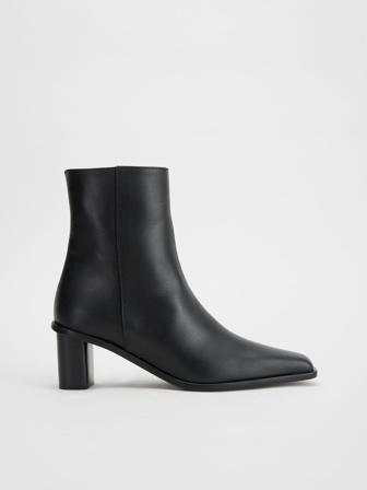 ATP Atelier Torina Black Ankle Boots Size: 36
