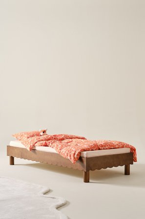 Jotex - Mini Barneseng 90x200 Cm Walnut Color - MERRILL - Kjøp Barnesenger & sprinkelsenger hos Jotex