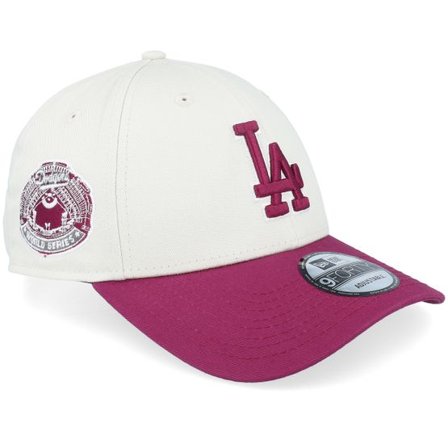New Era - MLB Beige adjustable Keps - Los Angeles Dodgers World Series Patch 9FORTY Ivory/Cherry Jam Adjustable @ Hatstore