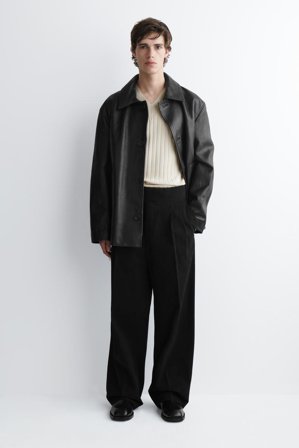 COS Men's Belt Detail Pleated Wide Leg Trousers in Black