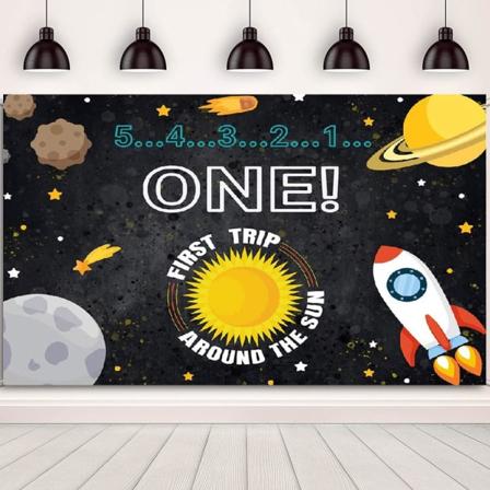 Tegneserie romskip barn gutter bursdagsbakgrunn ytre rom 1. bursdag fotografering bakgrunn univers temafestdekorasjoner banner