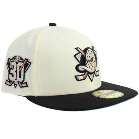 New Era - NHL White fitted Czapka Z Daszkiem - Hatstore Exclusive x Anaheim Ducks 59FIFTY 30 Anniversary Chrome/Black Fitted @ Hatstore