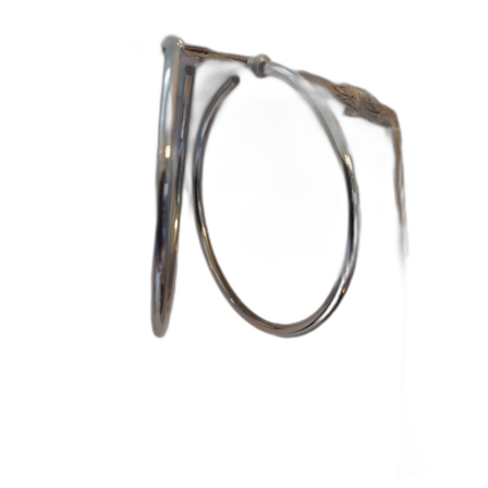 Stora silvriga hoops örhängen