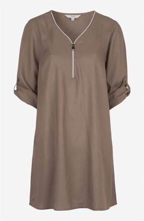 Cellbes of Sweden - V-halset tunika i to længder i nougat til damer i størrelse 34/36L