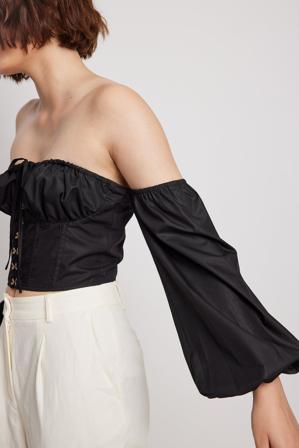 NA-KD Boho Blouse froncée sur le devant à encolure carrée - Blouses - Noir - EU 34