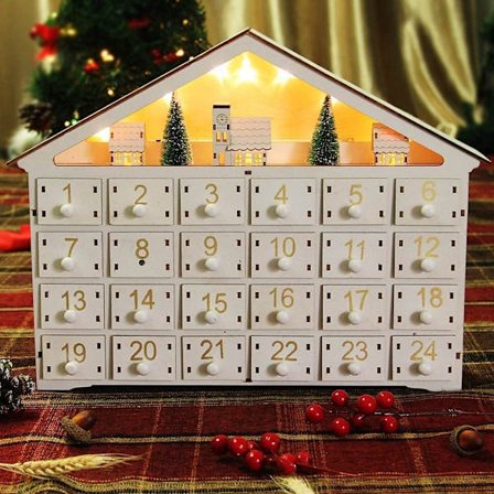 LED 24 Dagers Adventskalender Dekorert med Juletrehus og LED-lys, Opplyst Hvit Tre Nedtelling til Julekalender