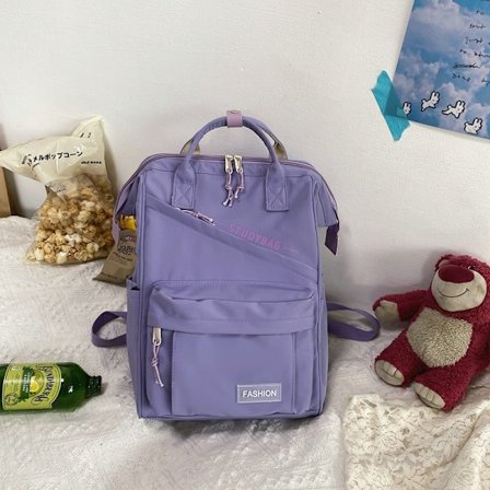 Yksivärinen reppu, suurikapasiteettinen laukku, korkeakouluopiskelija, lukiolainen, koululaukku, matkalaukku