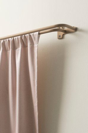 Jotex - Gardinstang Dobbel 277-396 Cm Matt gull - BAY - Kjøp Gardinstenger hos Jotex