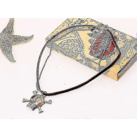 Halsband med dödskalleberlock i legering med vattendiamanter och kohud - Vintage läderhalsband med dödskalleberlock i legering med vattendiamanter - 