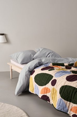 Jotex - Sengeteppe Beige/multi - BLOBB - Kjøp Sengetepper hos Jotex