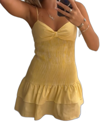 Gul rutig kortklänning med volang