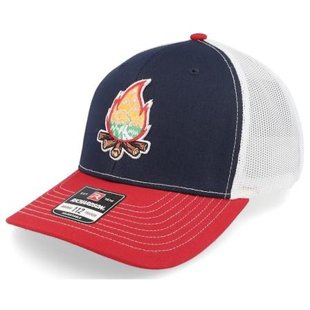 Wild Spirit - Blu trucker Cappellino - Mountain Camp Fire 112 Tri Navy/White/Red Trucker @ Hatstore
