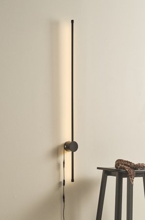 Jotex - ALISO vegglampe LED 120 cm Matt black - Kjøp Vegglamper hos Jotex