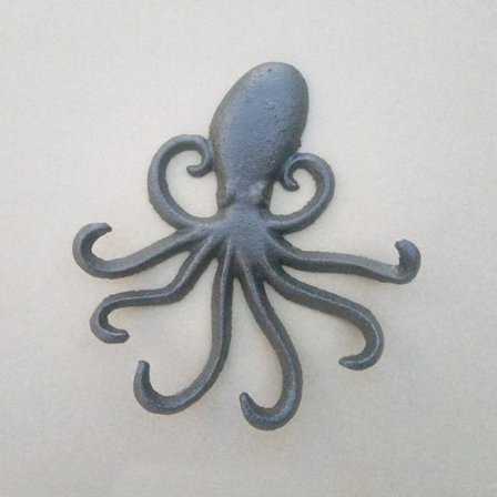 Jern-blekksprut veggkrok | Dekorativ 6-armet rustikk jernfinish | 6,5" | 1 stykke | Perfekt for stranddekor | Pluss gratis nautisk e-bok av