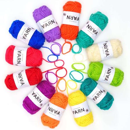 12 stk Akryl Strikke- og Heklegarn Spoler (26 m/spole) multicolor