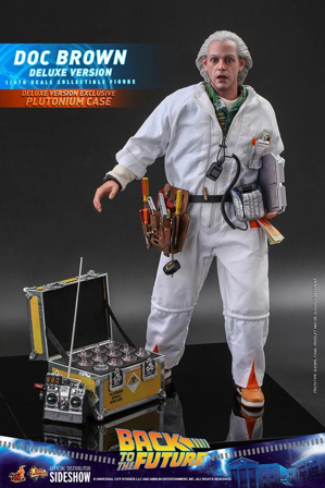 BACK TO THE FUTURE - Doc Brown Deluxe - Staty 30cm