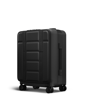Db - Ramverk Pro Front-Access Carry-On Black Out