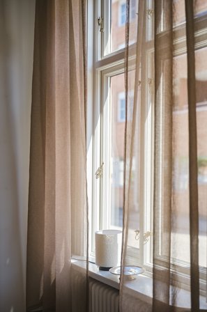 Jotex - Voilegardin 2-pakke Gråbrun - ALBA - Kjøp Multifunksjonsgardiner hos Jotex