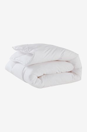 Jotex - Mini Vattert, Sval Dyne 100x130 Cm Hvit - MAURI - Kjøp Dyner & puter hos Jotex