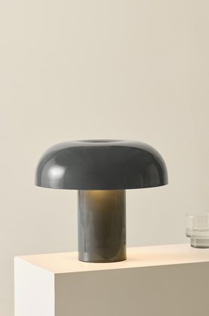 Jotex - RAGGE bordlampe Mørk grå - Kjøp Bordlamper hos Jotex