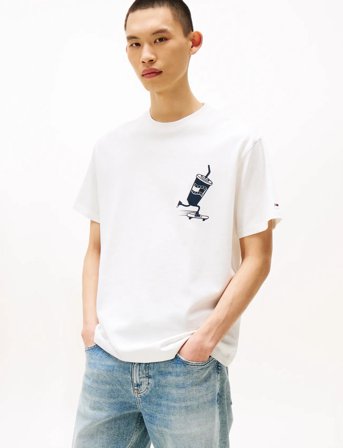 Tommy Jeans Tjm Rlx Skater Back Graphic Tee - Cream - M