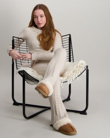 Gina Tricot Young 14+ 14+ off shoulder sweater Beige Genser Jente - Kids Brand Store