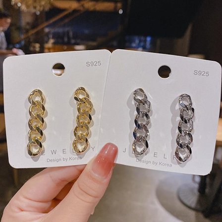 Stilfulde øreringe med lange kæder guld sølv trend luksus