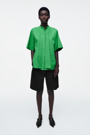 COS Women's Oversized Curved-Hem Cotton Shirt in Green