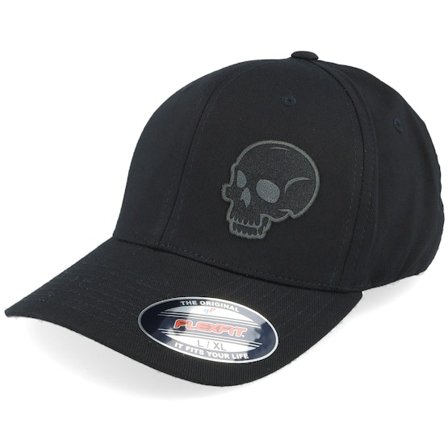 Iconic - Skull Engraved Wooly Combed Black Flexfit Flexfit Black Cap - @ Hatstore