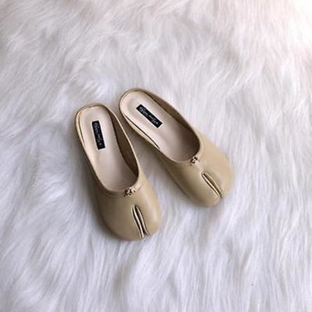 Tabi Ninja Skor Kvinna Mikrofiber Läder Bekväma plattor Delad tå Tofflor Mjuk botten Loafers Rejäla shorts dammockasiner 35-40