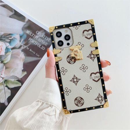 Silikonfodral Till Iphone 12mini White Love Square Catwalk G