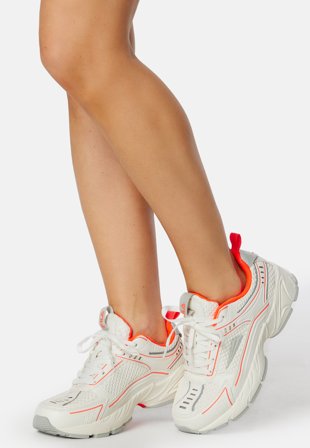 FILA 2000 Stunner Low wmn Marshmallow-Fierycor Sko