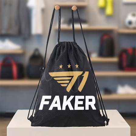 1st Lättvikts FAKER Vinge Trykk Ryggsekk med Snøring - Bærekraftig Polyester Gym- & Reiseveske med Justerbare Stropper, Svart med Gylne Vinger & St[D]