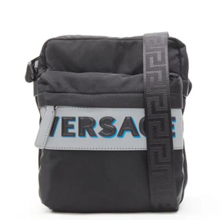 Versace Pre-owned, Pre-owned Nylon shoulder-bags Zwart, Dames, Maat:ONE Size